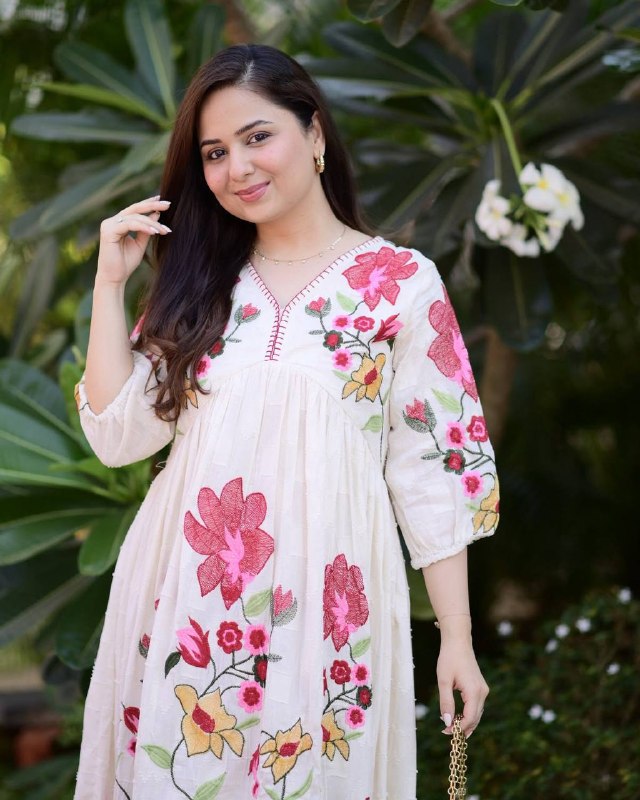 Women's Rayon Embroidered Kurti for Women