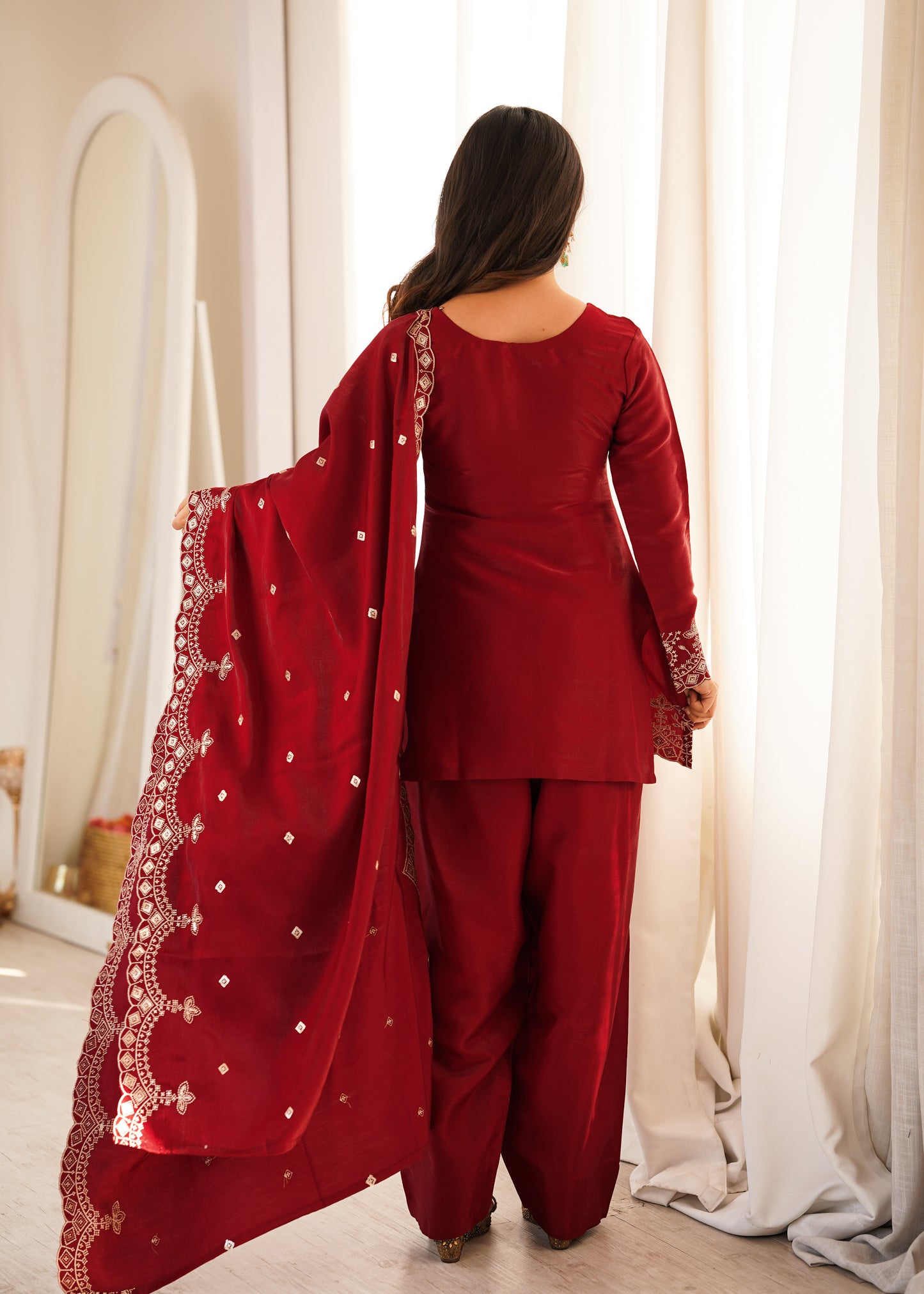 Elegant Glass Roman Silk Kurta Farshi Shalwar Set with Embroidered Dupatta