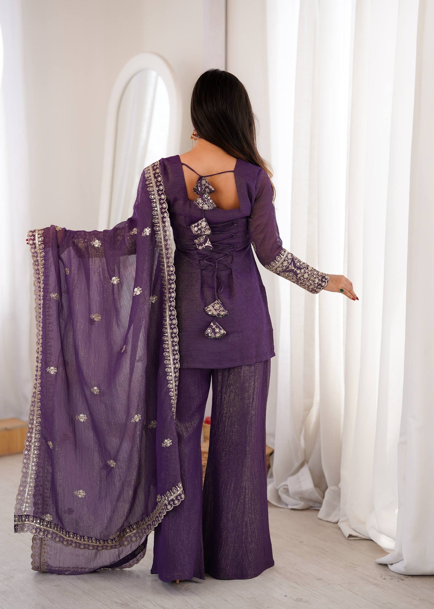 Elegant Crunchy Silk Kurta Set With Bell Bottom & Embroidery Dupatta