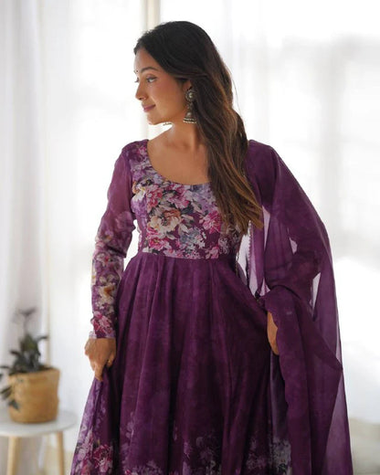 Pure Soft Organza Silk Fully Flared Kali Cut Anarkali Suit Set with Dupatta & Pant