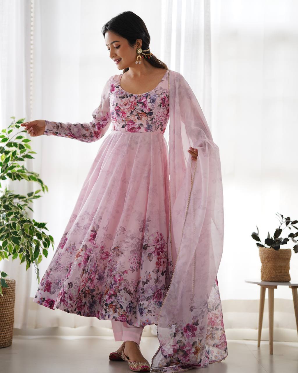 Pure Soft Organza Silk Fully Flared Kali Cut Anarkali Suit Set with Dupatta & Pant