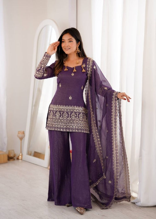 Elegant Crunchy Silk Kurta Set With Bell Bottom & Embroidery Dupatta