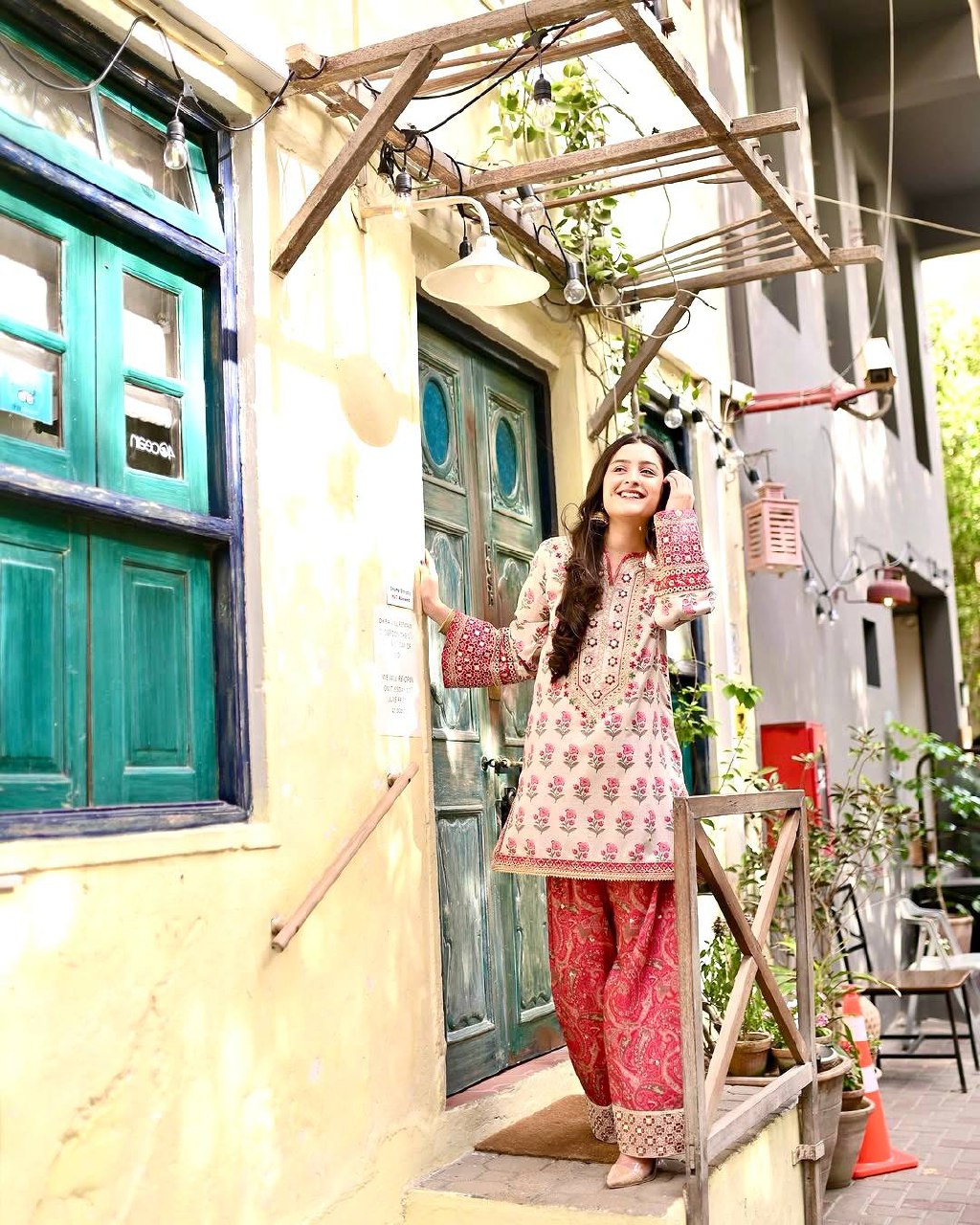 Elegant Digital Print Kurta Farshi Palazzo Set with Georgette Dupatta