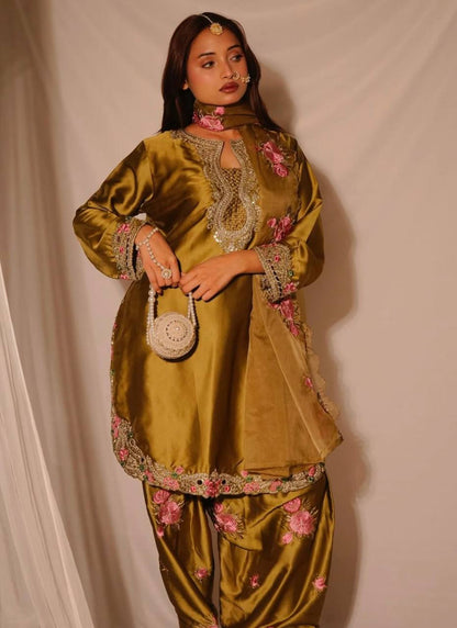 Luxury Crepe Silk Kurta Pant Set with Heavy Embroidery | Eid & Traditional Occasion Wear