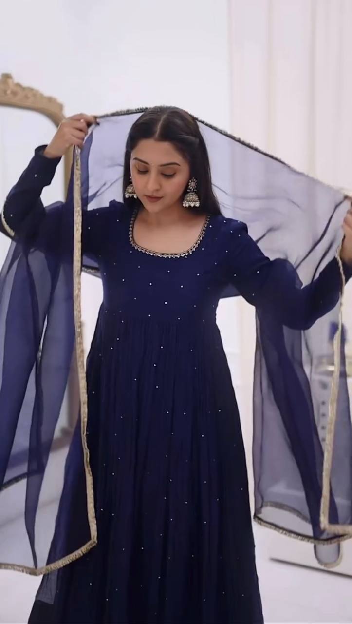 Royal Designer Anarkali Set with Grand Flair & Fancy Lace Dupatta
