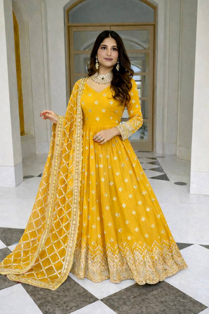 Elegant Party Wear Gown Set with Sequins Work