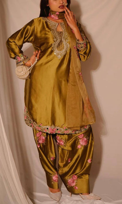Luxury Crepe Silk Kurta Pant Set with Heavy Embroidery | Eid & Traditional Occasion Wear