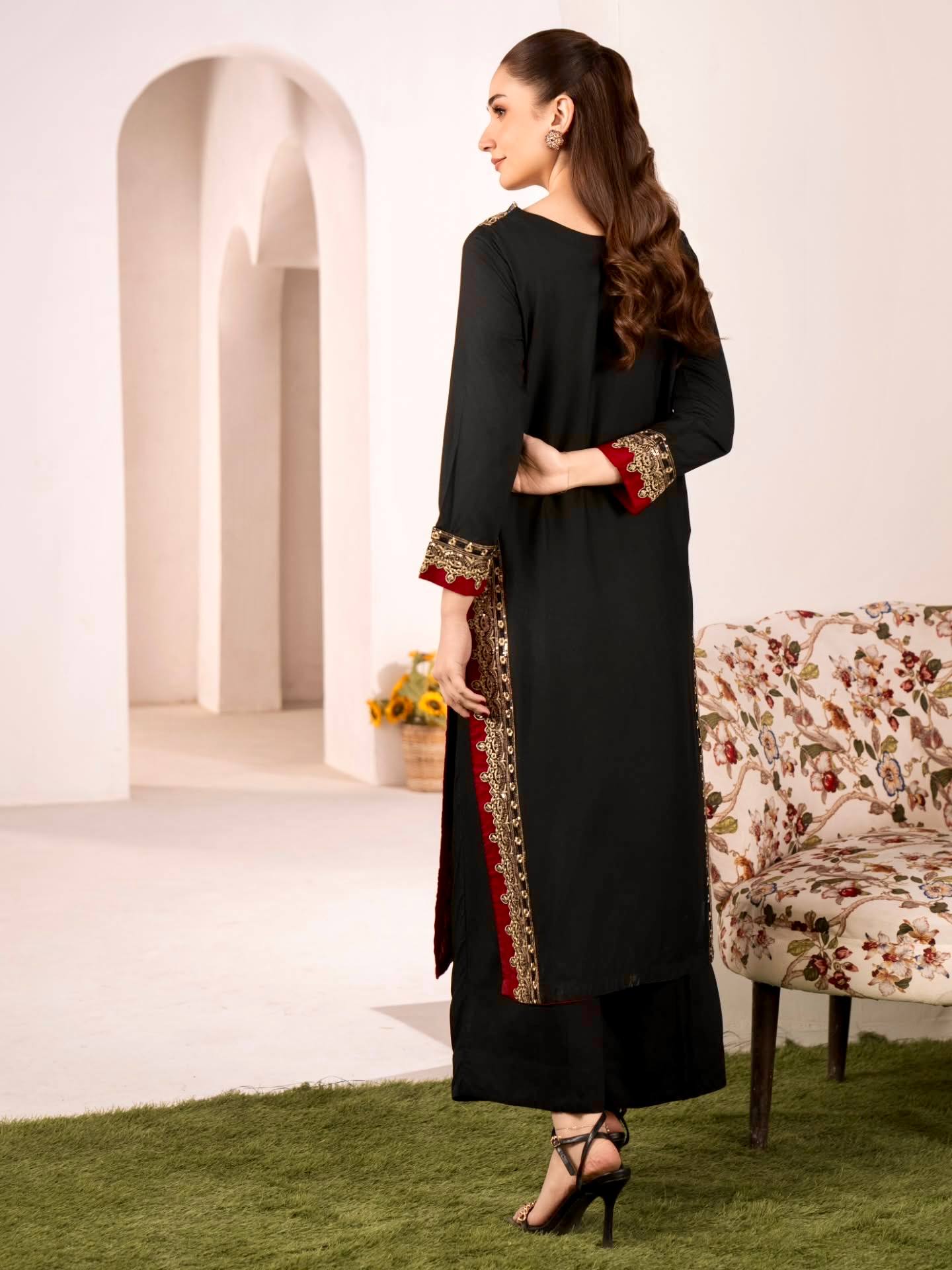 Pure Mul Chanderi Embroidered Kurti Plazzo Set with Nazmin Dupatta