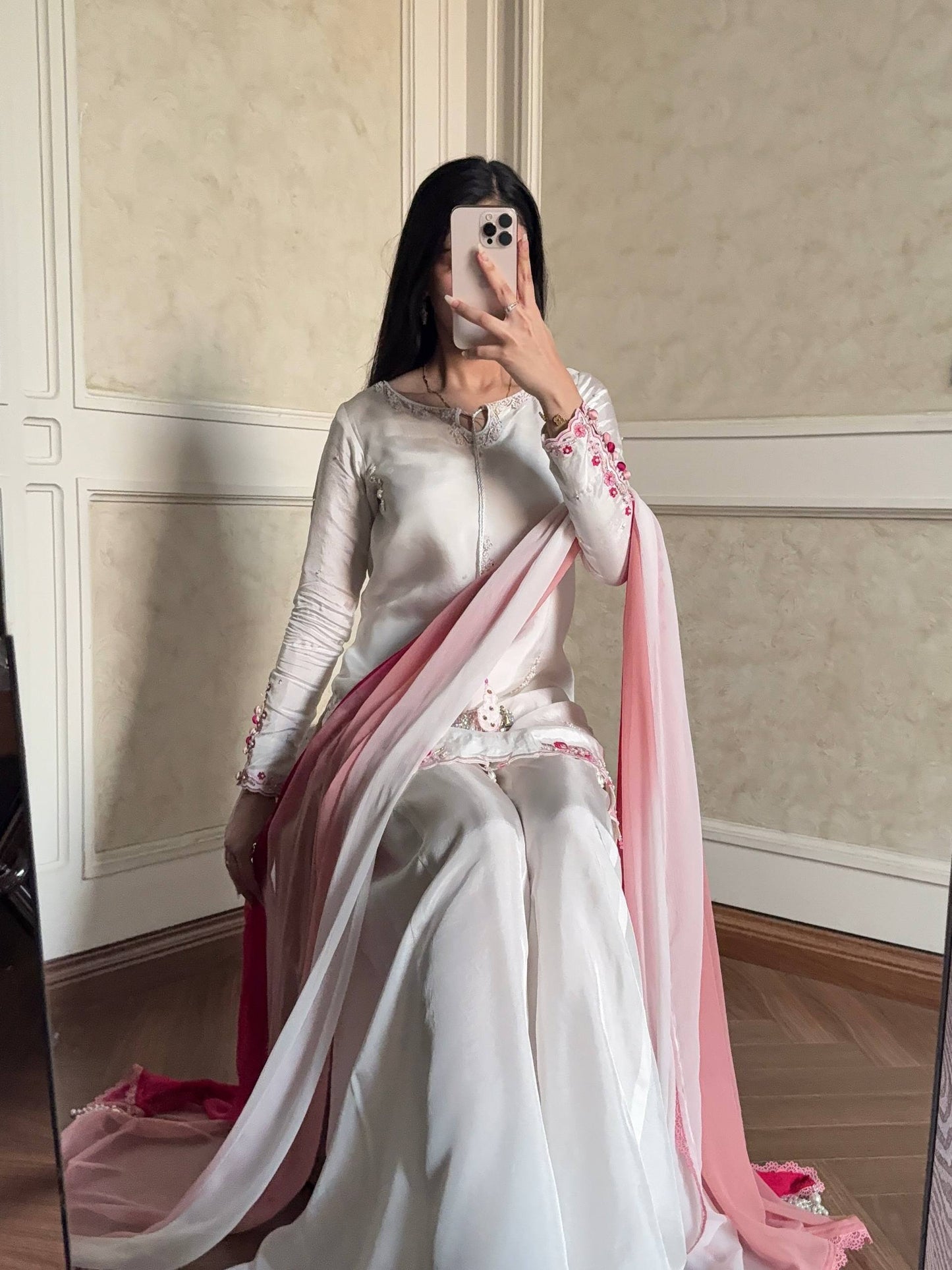 Elegant Natural Crepe Silk Suit Set with Fancy Sleeves