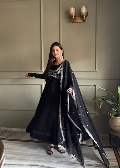 Heavy Fox Georgette Designer Anarkali Gown Set with Dupatta