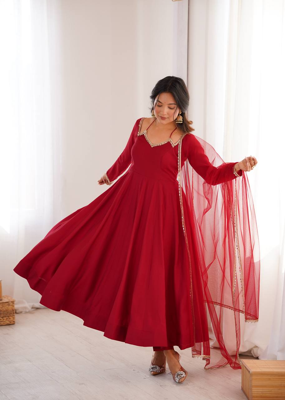Royal RomanSilk Chanderi Anarkali Gown Set