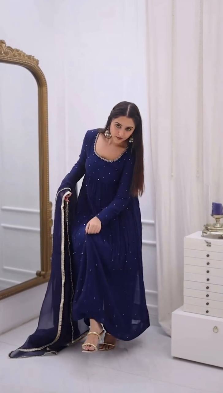 Royal Designer Anarkali Set with Grand Flair & Fancy Lace Dupatta