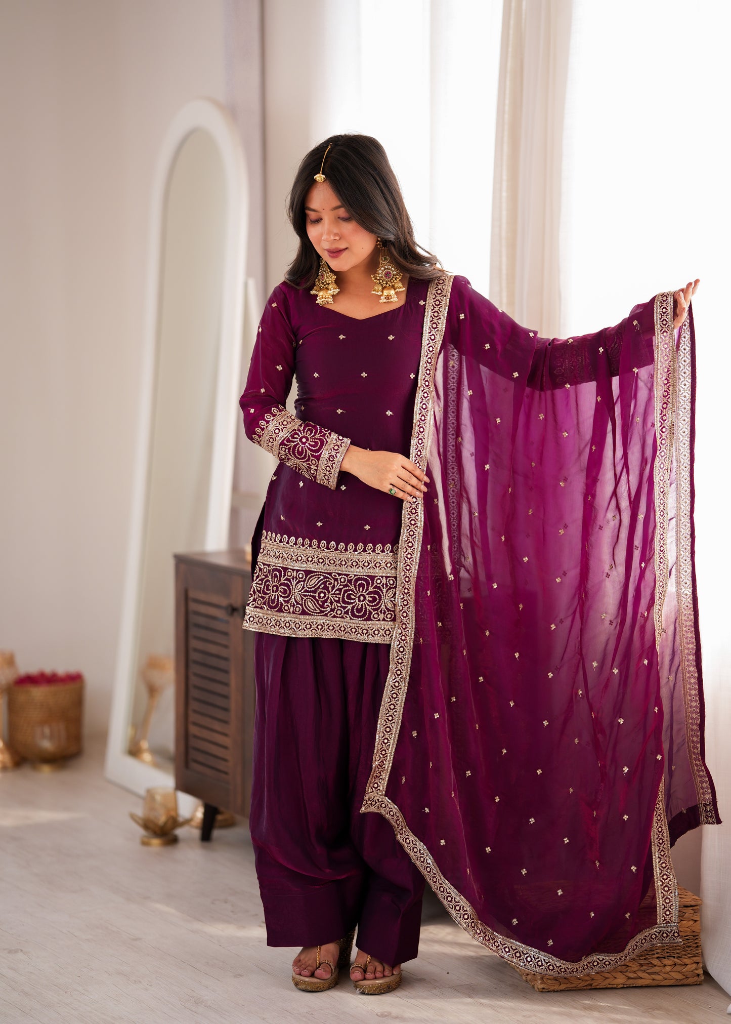 Heavy Fendy Silk Embroidered Kurta with Farshi Shalwar & Roman Silk Dupatta