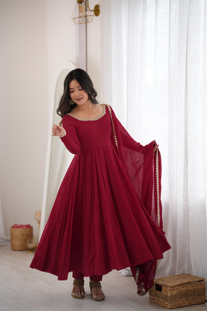 Heavy Mal Chanderi 16 Kali Anarkali Suit with Mirror Work Dupatta
