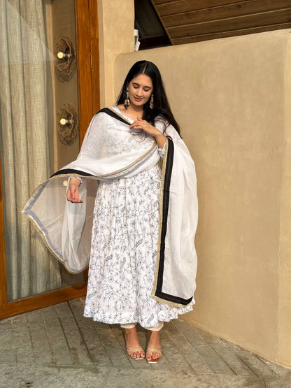 Elegant Vichitra Silk Embroidered Anarkali Suit Set with Organza Dupatta