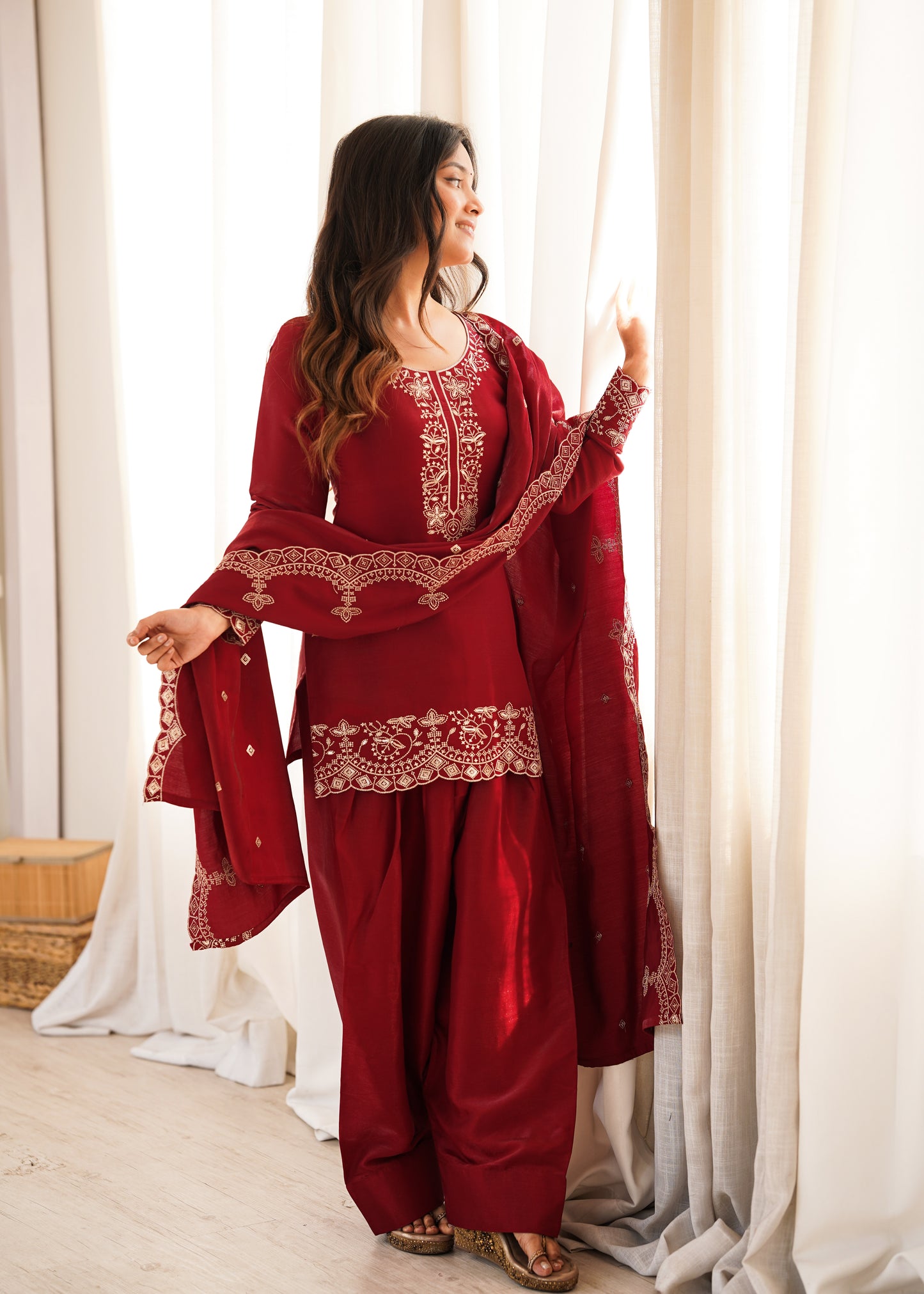 Elegant Glass Roman Silk Kurta Farshi Shalwar Set with Embroidered Dupatta