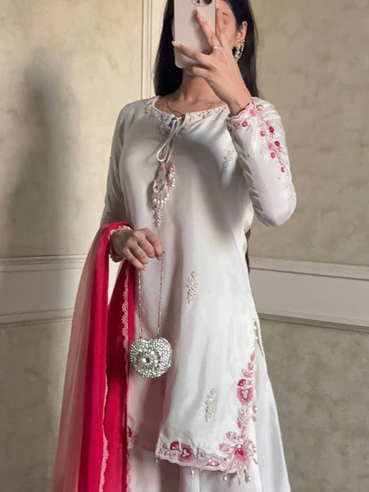 Elegant Natural Crepe Silk Suit Set with Fancy Sleeves