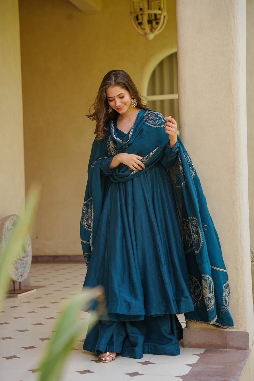 Premium Heavy Vichitra Silk Anarkali Suit Set