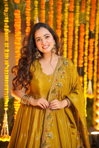 Stunning Anarkali Dresses Perfect for Wedding & Festive Wear