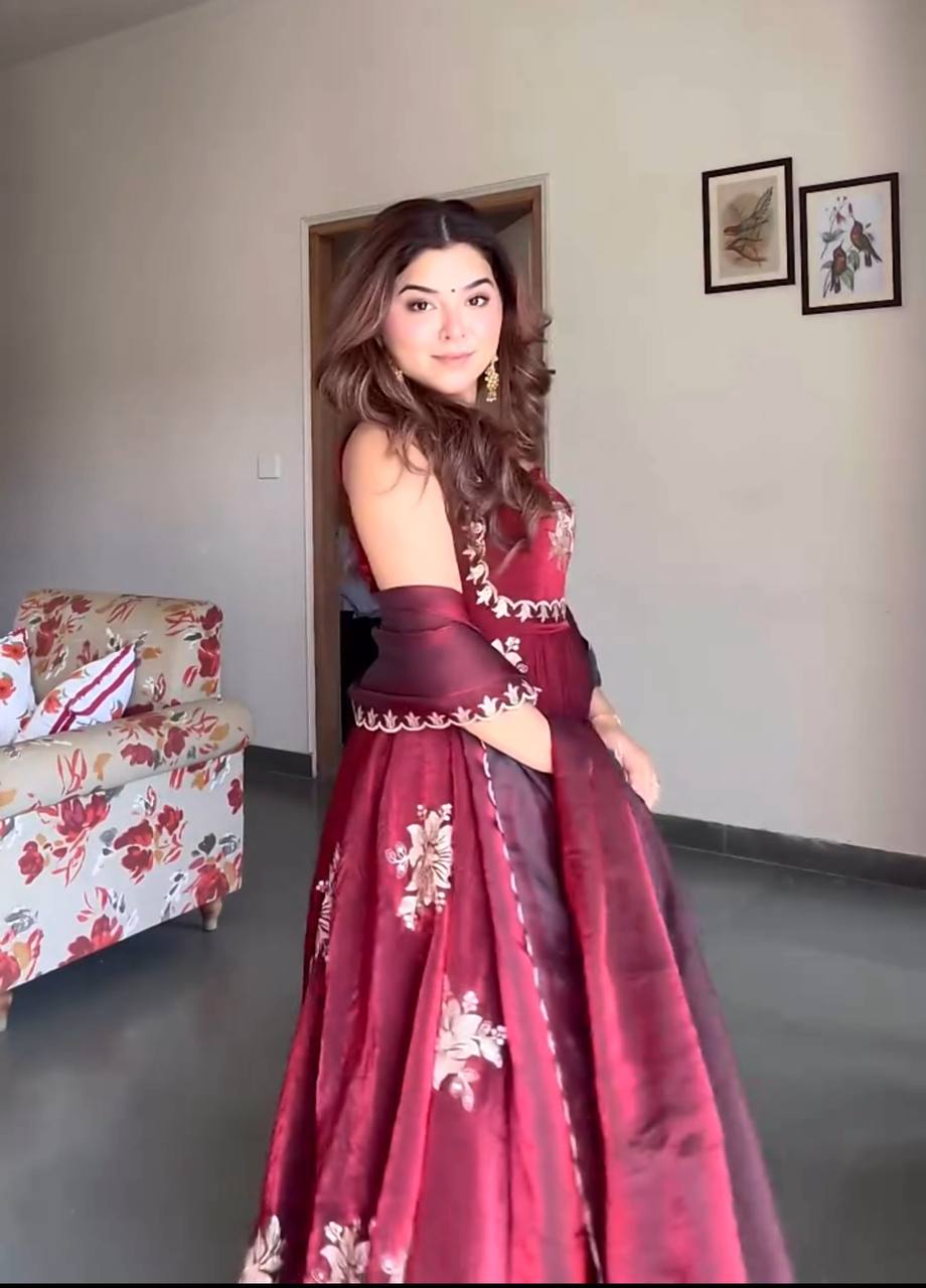 Elegant Embroidery Work Anarkali Suit