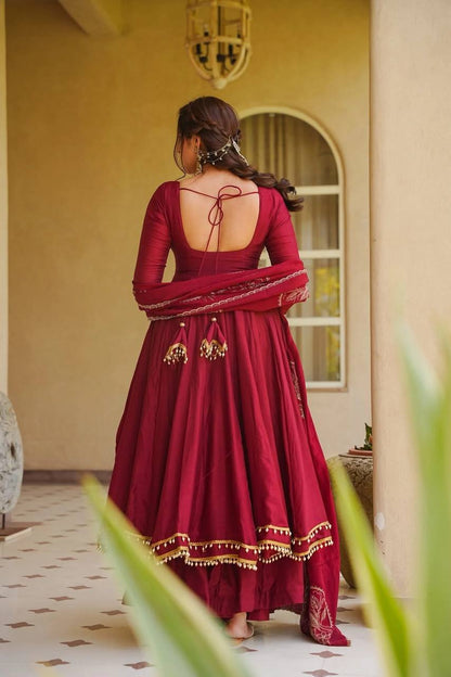Royal Look Roman Silk Anarkali Suit Set | Fully Stitched