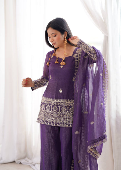 Elegant Crunchy Silk Kurta Set With Bell Bottom & Embroidery Dupatta