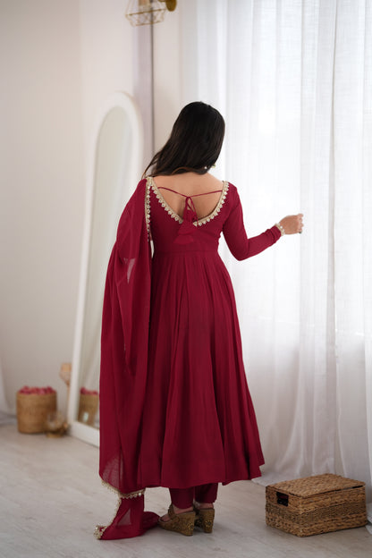 Heavy Mal Chanderi 16 Kali Anarkali Suit with Mirror Work Dupatta