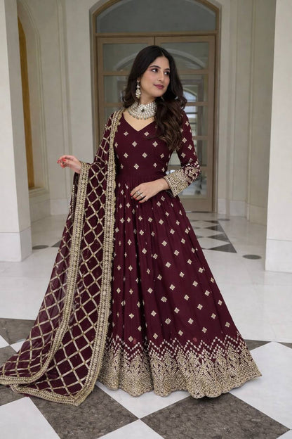 Elegant Party Wear Gown Set with Sequins Work