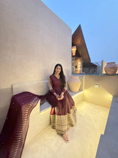 Designer Vichitra Silk Anarkali Suit with Embroidery & Organza Dupatta – Festive & Wedding Wear